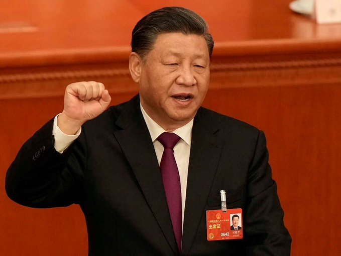 Chinese President Xi Jinping urged the yuan to become a global reserve currency.
